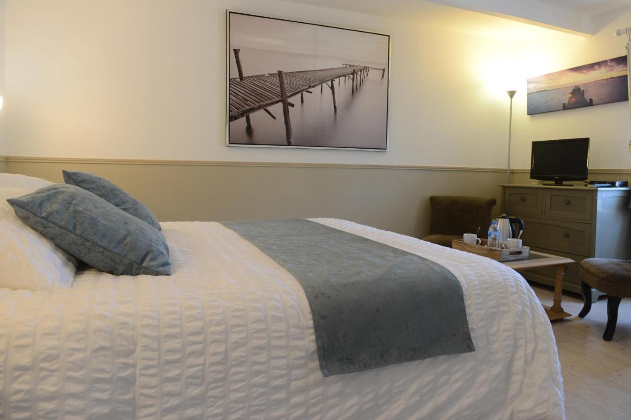 Le Domaine Du Pont Canon Plourivo 外观 照片